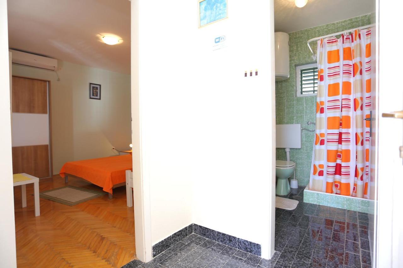 Apartments By The Sea Mimice, Omis - 18149 מראה חיצוני תמונה